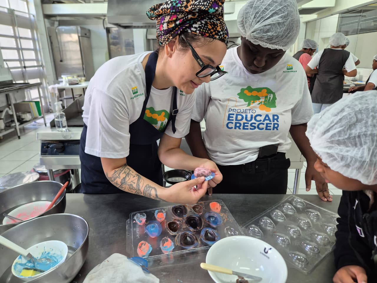 Projeto Alimentar promove oficina de Páscoa