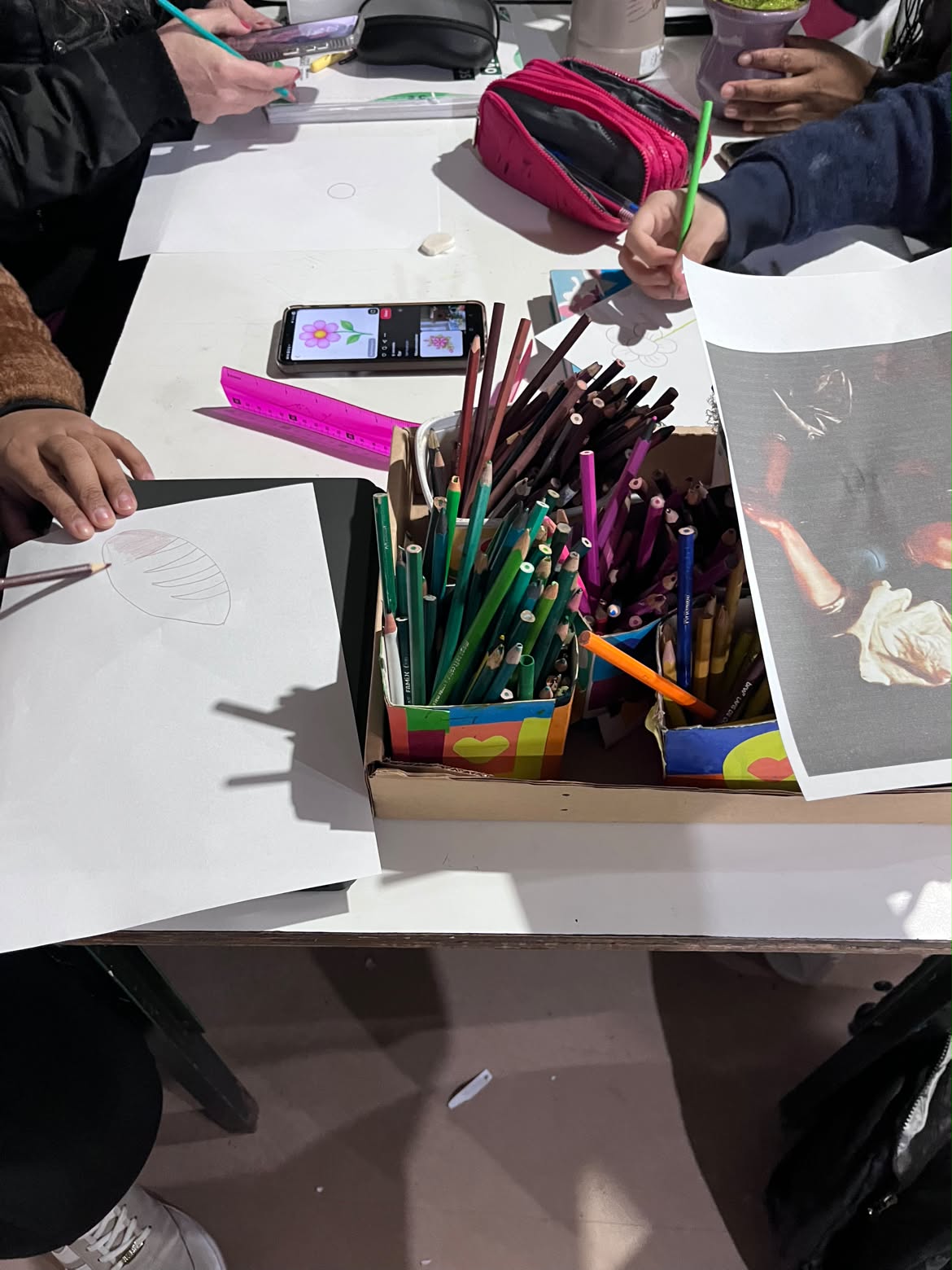 A arte de recomeçar: alunos da EJA transformam histórias de vida em produções literárias 