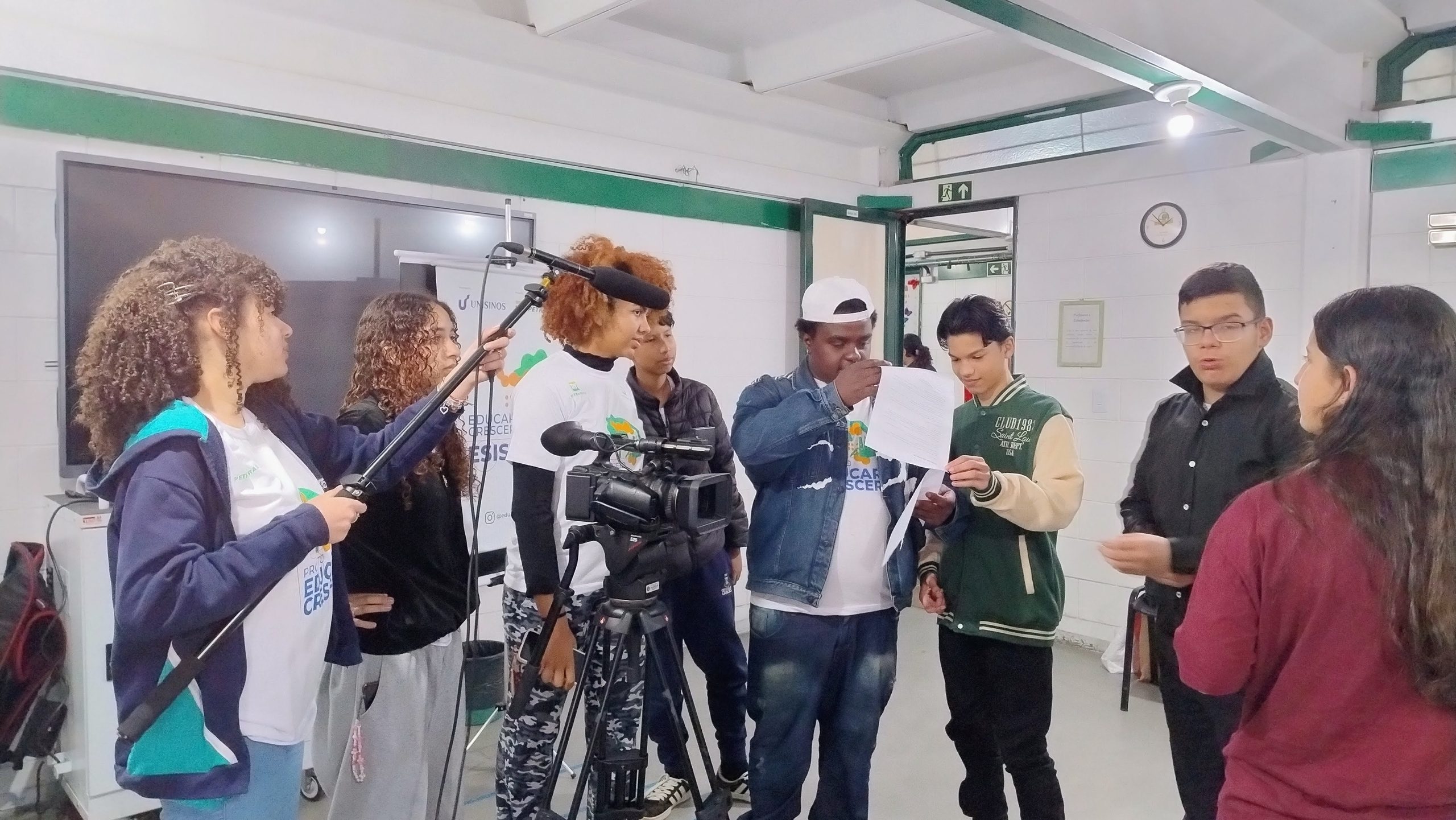Resistir celebra aprendizado com produção de cinema negro em escolas públicas 